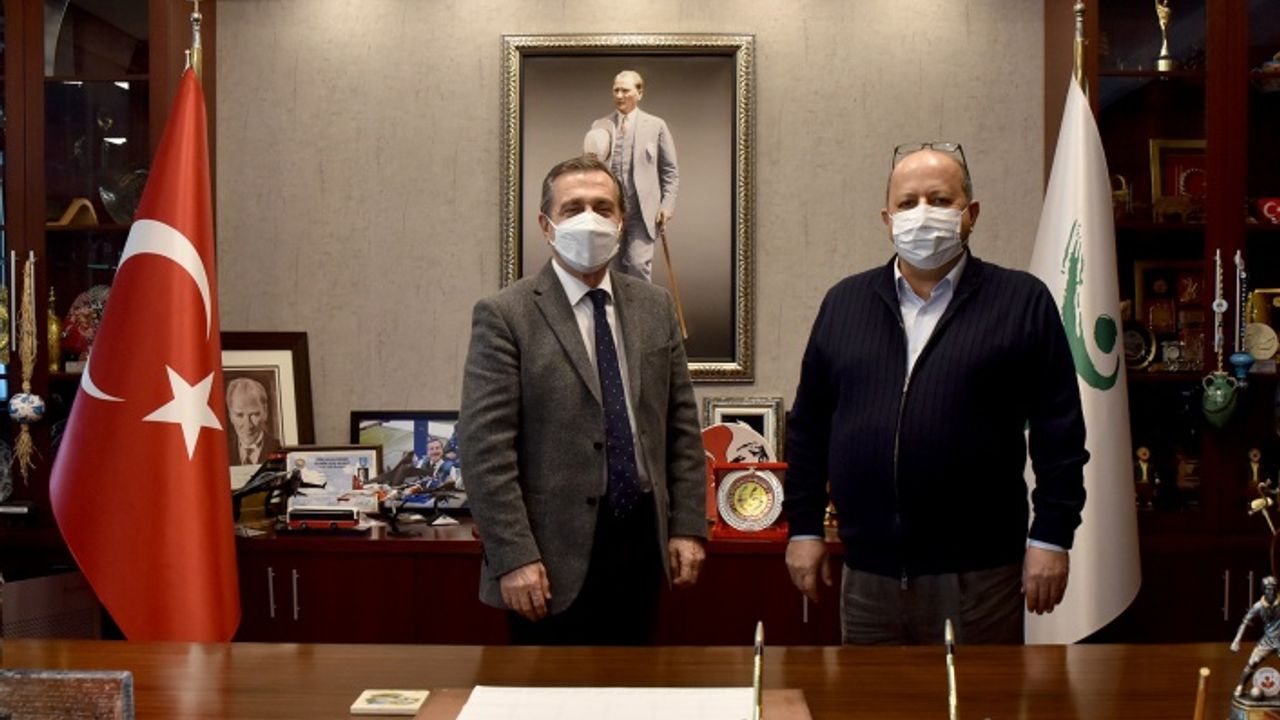 Başkan Ataç Prof. Dr. Haydar Aras ile buluştu