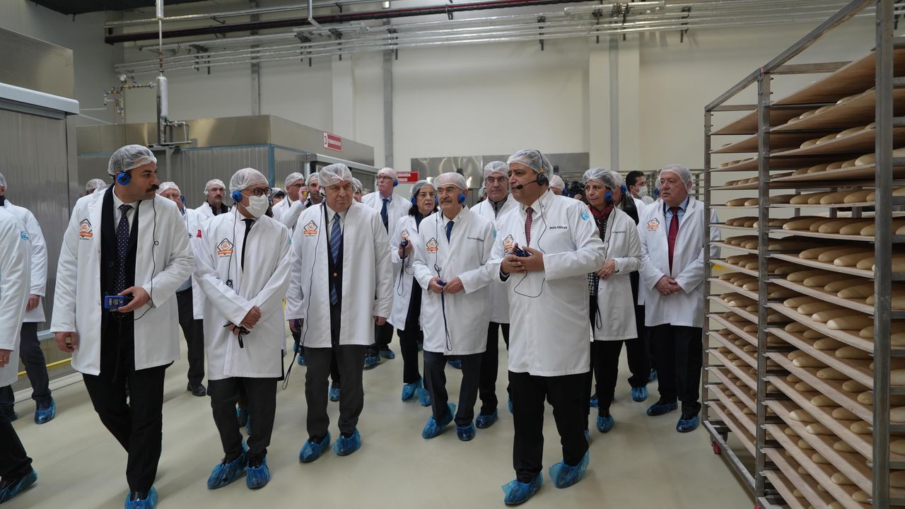 Halk Ekmek’in Modern Fabrikası Görkemli Törenle Açıldı