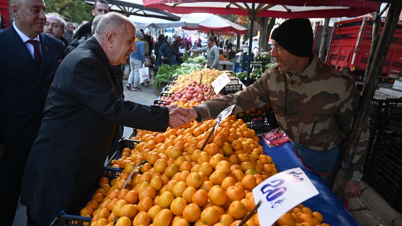 Ümit Özdağ Eskişehir Esnafının Sıkıntılarını Dinledi