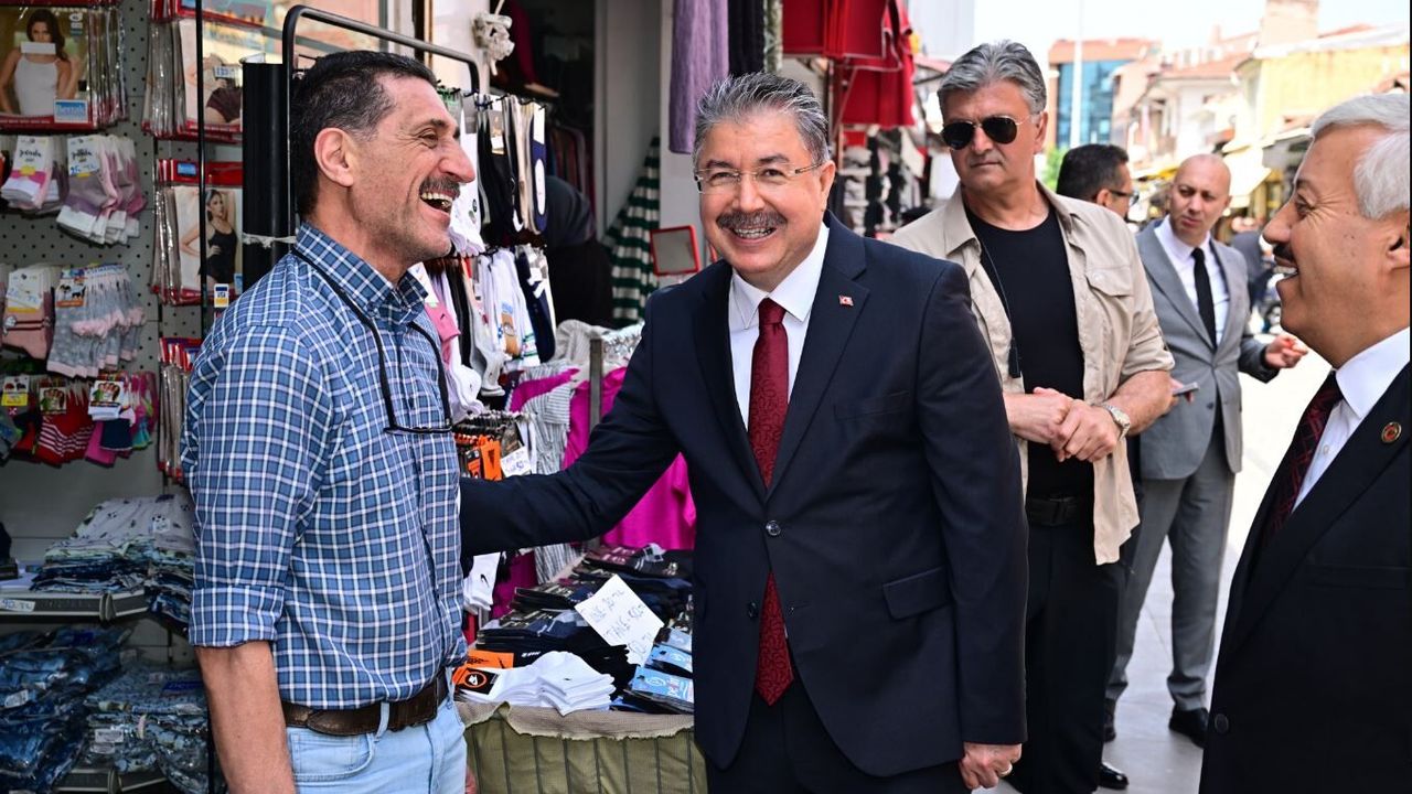 Vali Yılmaz Esnafları Ziyaret Etti