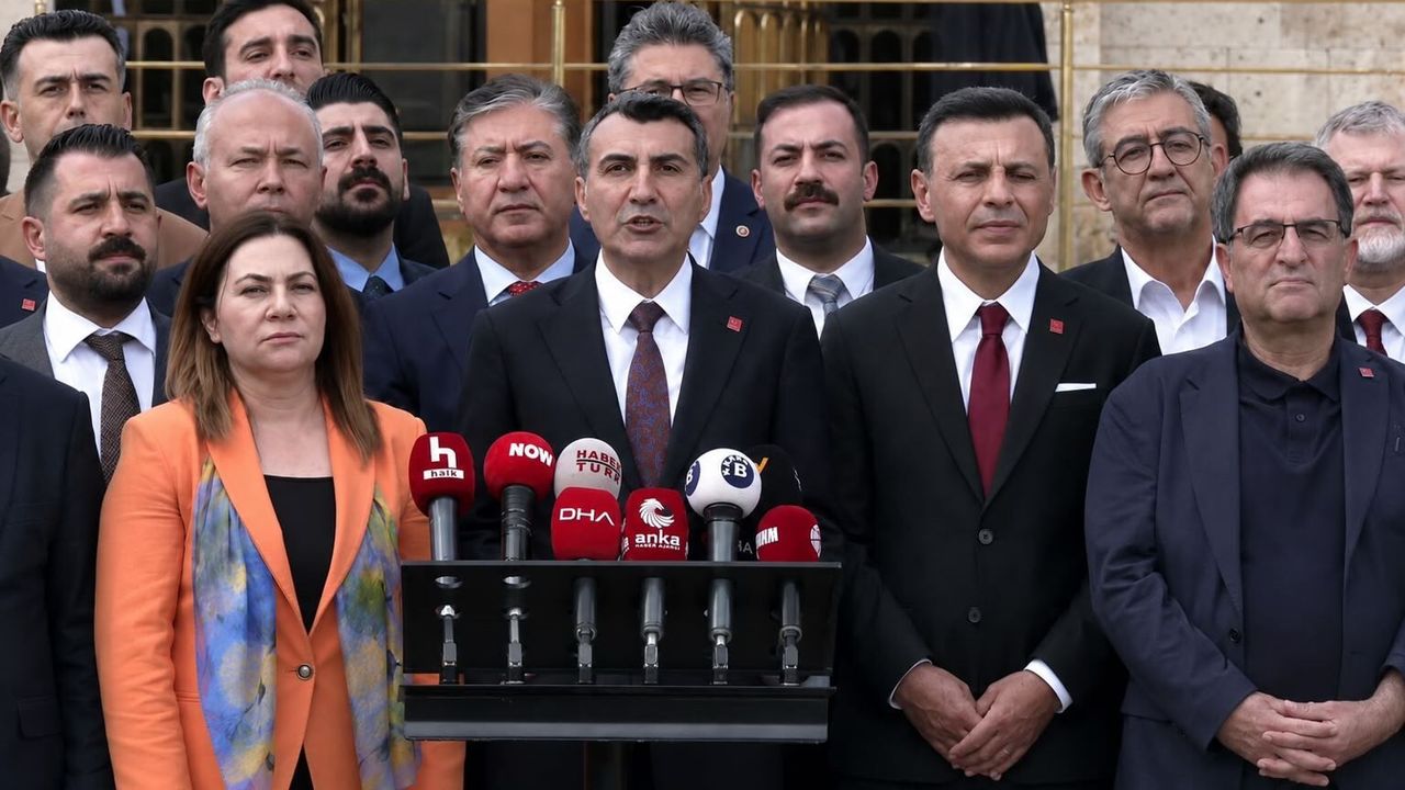 Önce Kurultay Sonra İktidar