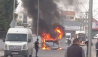 İşçi taşıyan minibüs alev alev yandı