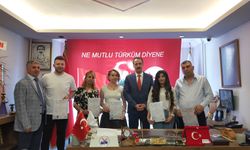 Kuaförler MYK belgelerini aldı