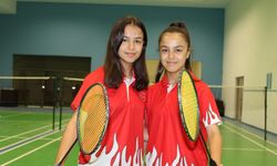 Eskişehirli ikizler Türk badminton tarihine isimlerini yazdı