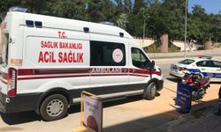 Motosiklete çarparak olay yerinden kaçtı
