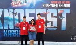Türk Telekom Teknik Anadolu Lisesi'ne 'En İyi Sunum Ödülü’