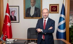 "Saygı ve minnetle anıyorum"