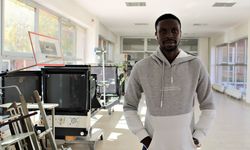 Sinema sevgisi Uganda'dan Eskişehir'e getirdi