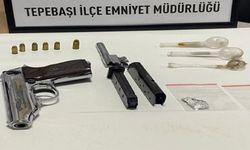 Şüpheli şahıstan silah ve uyuşturucu madde ele geçirildi