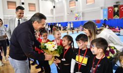 Başkan Ataç Jimnastikle Tanışan Çocuklarla Buluştu