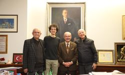  Eski Bakan Çakmur’dan Büyükerşen’e Ziyaret