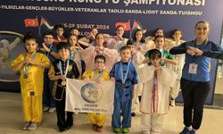 Mavi Spor Kulübü Sporcuları Eskişehir'in Gururu Oldu