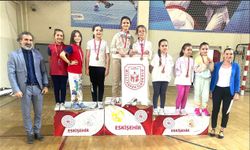 Eskişehir'de Şampiyon Öğrencilerin Antrenörü "Arzu Kabal"