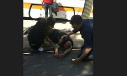 Tramvayın çarptığı polis memuru ağır yaralandı