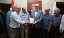 Hababam Sınıfı’nın oyuncuları Başkan Kurt’u ziyaret etti