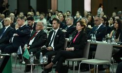 Başkan Ünlüce Teknoloji Liderleri Zirvesi’ne Katıldı