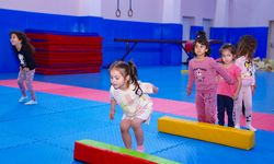 Çocuklar Jimnastik İle Tanışıyor