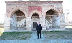 Tarihi Anadolu Selçuklu Camii Yenileniyor