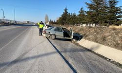 Emirdağ'da trafik kazası: 3 yaralı