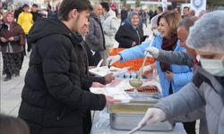 “Dayanışmanın Ruhunu  İftar Sofralarımızda Yaşıyoruz”