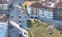 Kaybettiği ağabeyinin oğluna 15 tır ile düğün konvoyu yaptı