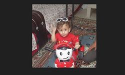 Sinek ısırığıyla yatağa bağımlı kalan çocuğun önceki halleri yürek burktu