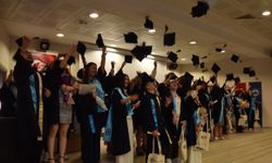 ESOGÜ Sosyal Bilimler Enstitüsü'nde mezuniyet heyecanı