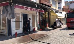 Eskişehir'de giyim mağazasında korkutan yangın