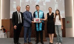 Türkiye’ye Rol Model Okulda Mezuniyet Coşkusu