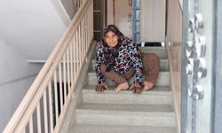 63 yıldır sürünen Hatice teyzenin yürek yakan dramı