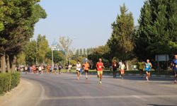 3 Ağustos Pazar Günü Yarı Maraton Nedeniyle Bazı Yollar Kapalı