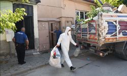 ‘Çöp Ev’den 2 Ton Çöp Çıktı
