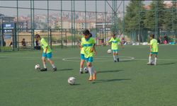 Odunpazarı Belediyesi Yaz Futbol Okulu Minik Sporcularla Şenlendi