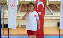 Halterde Türkiye 3'üncüsü Oldu