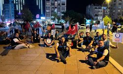 Sağlık Çalışanlarından 112 Dakikalık Oturma Eylemi
