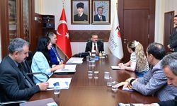 Vali Aksoy Halk Günlerinde Yüzlerce Vatandaşı Dinledi