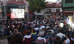 Açık Hava Film Nostaljisi Devam Ediyor