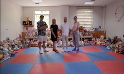 Gülümseyen Makaslar Minik Yüzleri Güldürecek