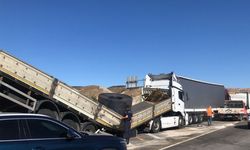 Bilecik'te Zincirleme Trafik Kazası: 1 Yaralı