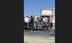 Otomobille kamyonet çarpıştı: 1'i ağır 5 yaralı