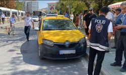 Yıprandığı için gözükmeyen yaya geçidinin çevresinde korkutan kaza