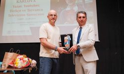 “Tayvan Adam” Eskişehir’de Öğrencilerle Buluştu