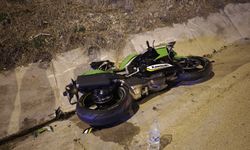 Bilecik'te hafifi ticari araç ile motosiklet çarpıştı; 1 yaralı