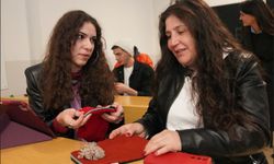 Moda Tasarımı Öğrencilerinden Projeye Destek