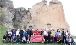 Anadolu Üniversitesi'nden Yazılıkaya Yürüyüşü