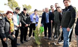 Anadolu Üniversitesi 'Yunus’un Fidanları'nı toprakla buluşturdu