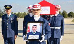 İki hava şehidi uçakla Eskişehir'e getirildi