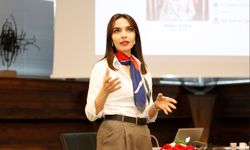 Nilüfer Kutlu “İletişim Buluşmaları”nda öğrencilerle bir araya geldi