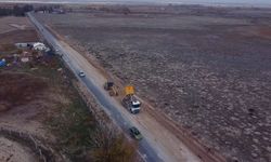 Büyükşehir Belediyesinden Çifteler’e 30 Kilometrelik Yol Çalışması