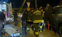 Porselen hammaddesi yüklü kamyon otomobille çarpıştı